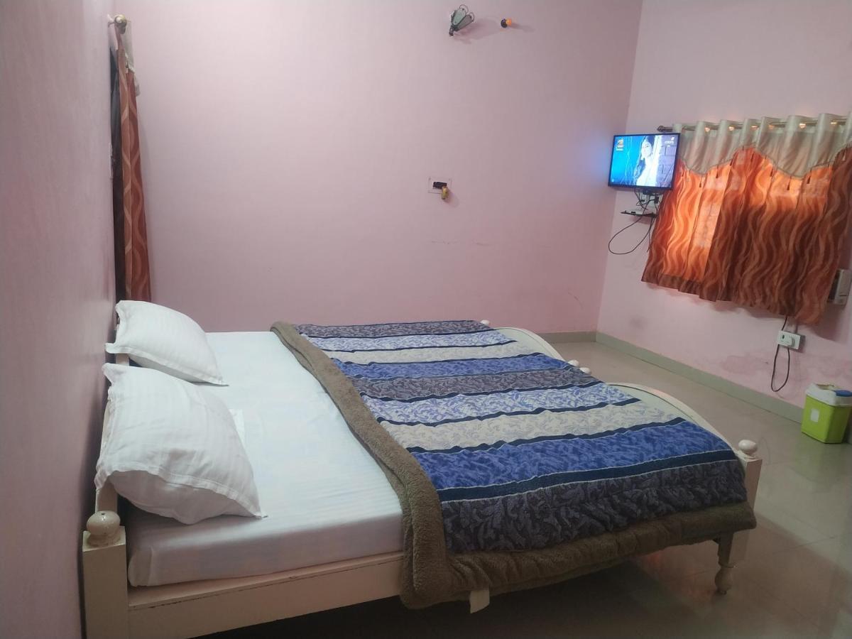 Hotel Shri Mahant Orchha 5 Mint Walking From Ram Raja Temple Ngoại thất bức ảnh