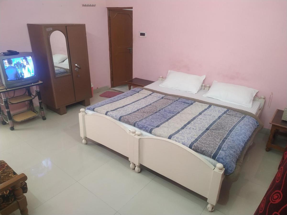 Hotel Shri Mahant Orchha 5 Mint Walking From Ram Raja Temple Ngoại thất bức ảnh