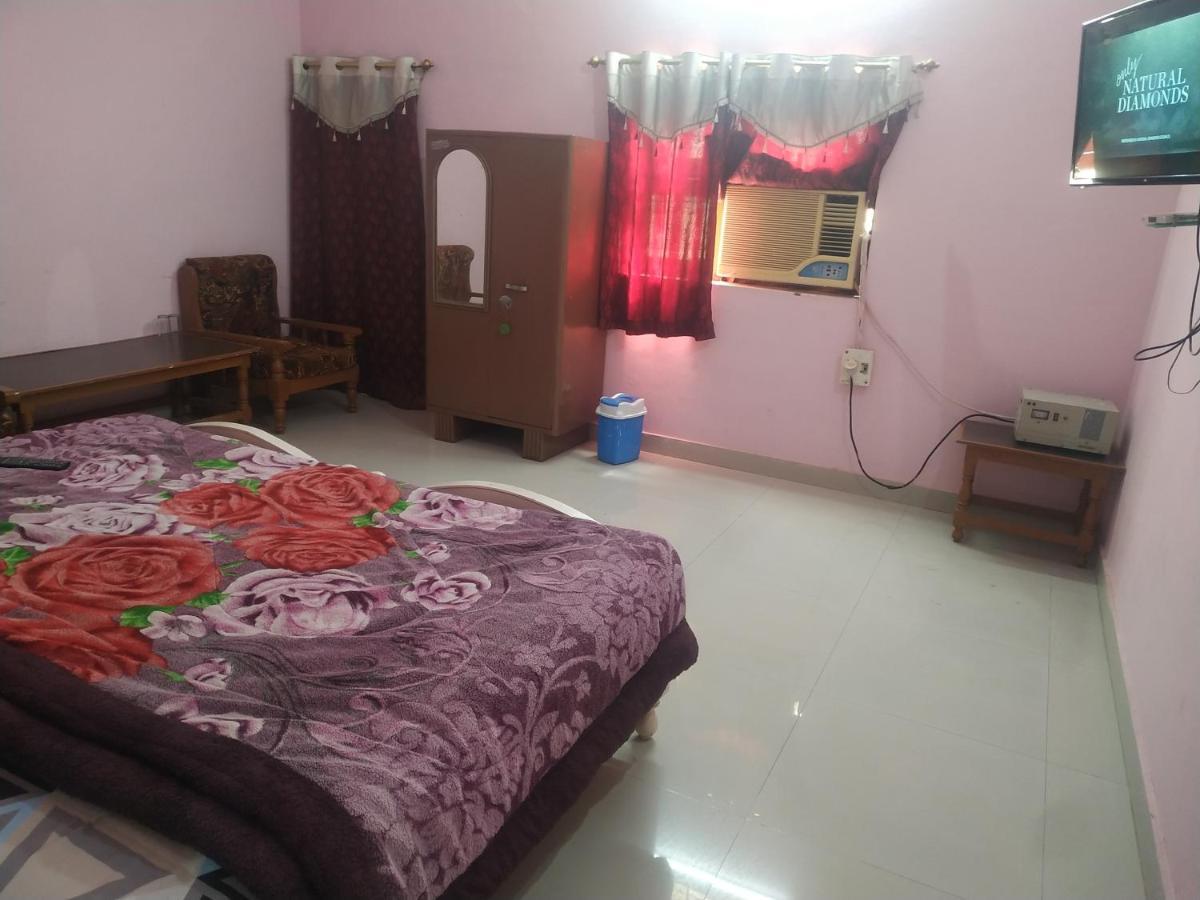 Hotel Shri Mahant Orchha 5 Mint Walking From Ram Raja Temple Ngoại thất bức ảnh