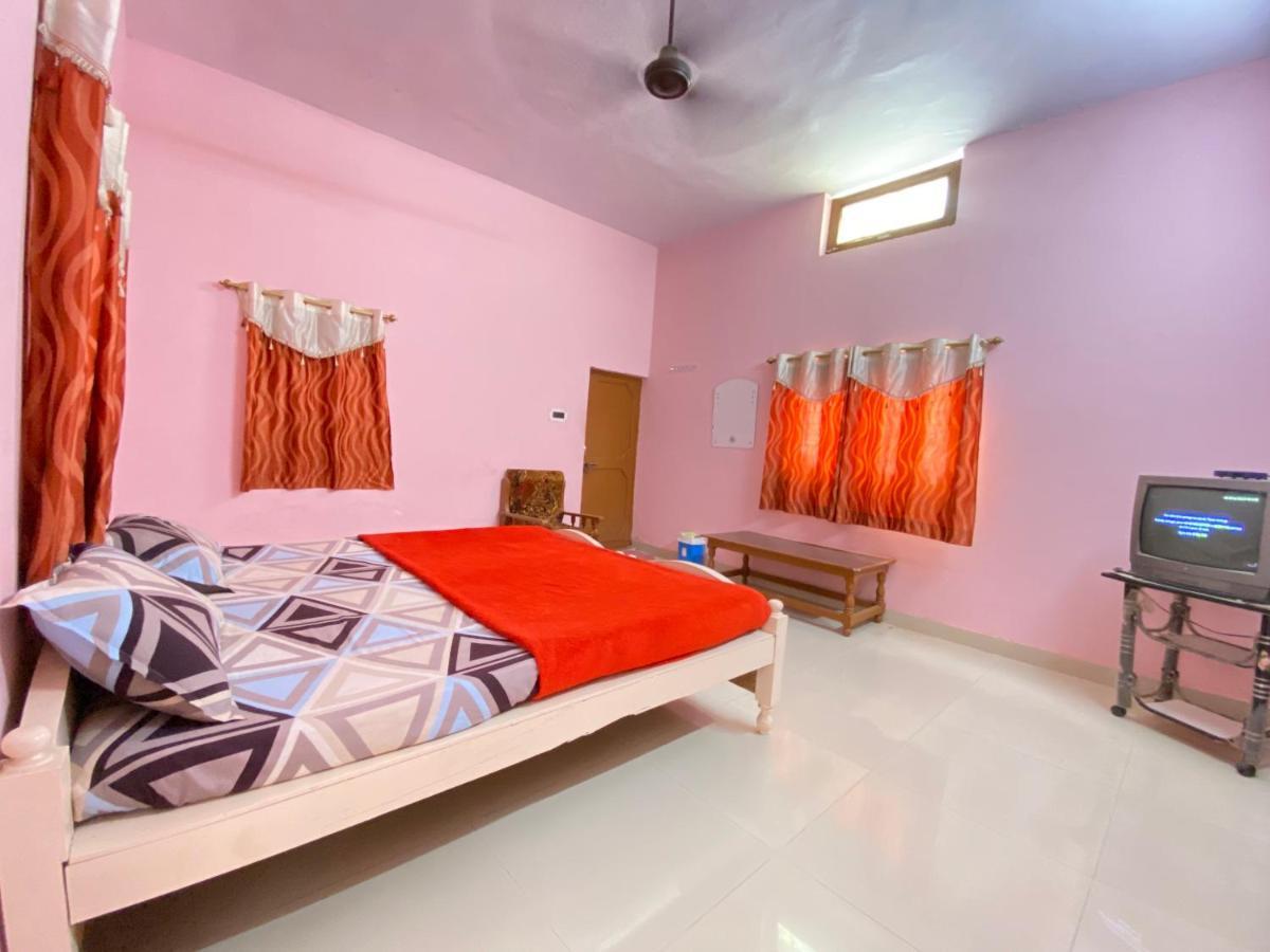Hotel Shri Mahant Orchha 5 Mint Walking From Ram Raja Temple Ngoại thất bức ảnh