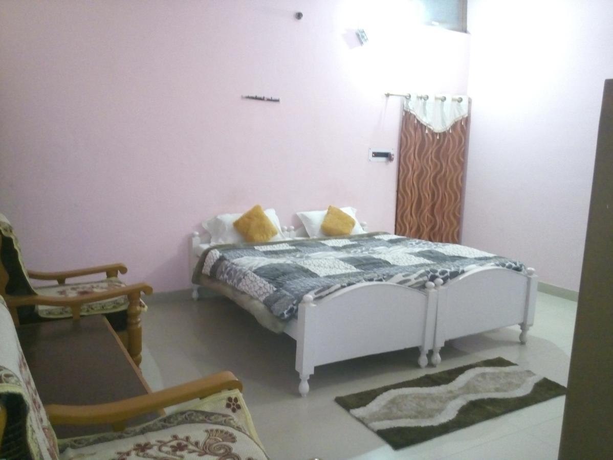 Hotel Shri Mahant Orchha 5 Mint Walking From Ram Raja Temple Ngoại thất bức ảnh