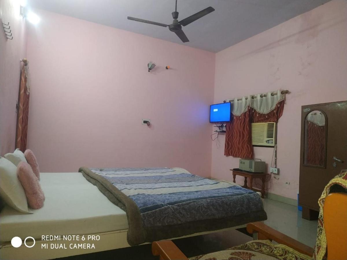 Hotel Shri Mahant Orchha 5 Mint Walking From Ram Raja Temple Ngoại thất bức ảnh